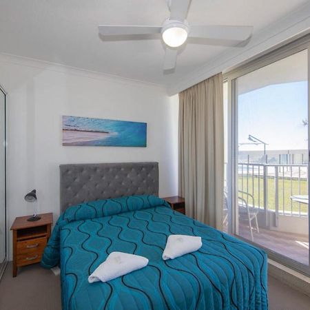 Beachside Tower Apartments Голд-Кост Экстерьер фото